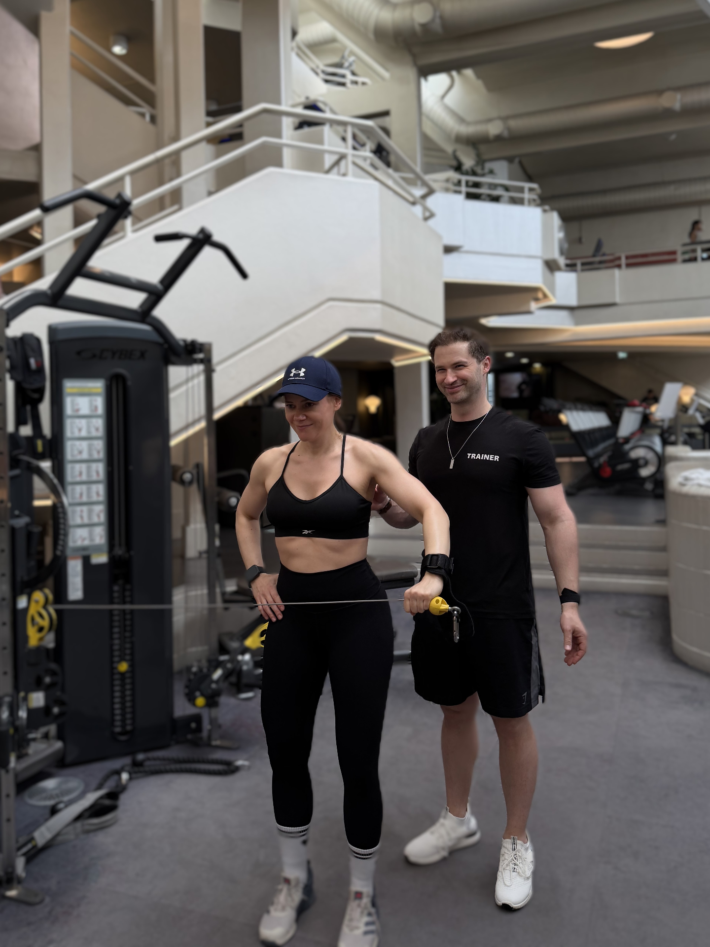 David Distl als Personal Trainer beim Coaching im John Harris Wien
